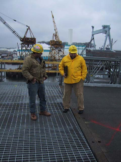 青岛炼化求购热浸锌钢格栅板33.7吨